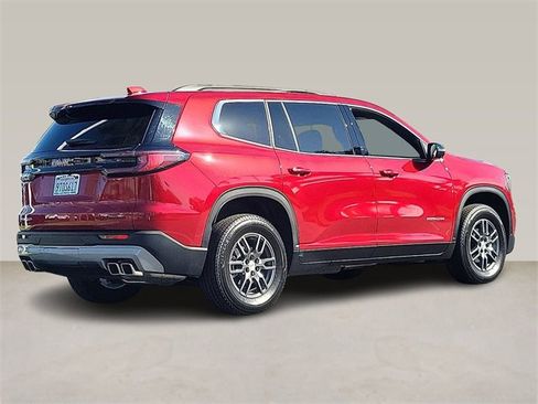 Used 2025 GMC Acadia Elevation image 6