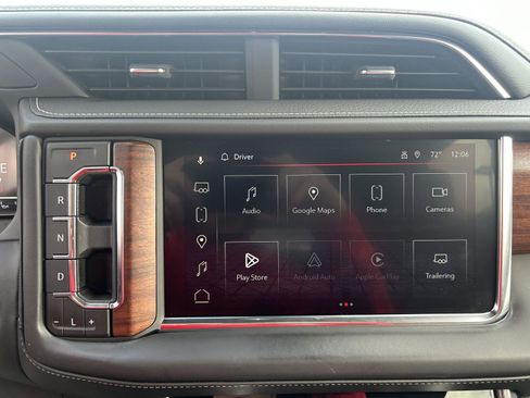 Used 2023 GMC Yukon Denali Ultimate image 26