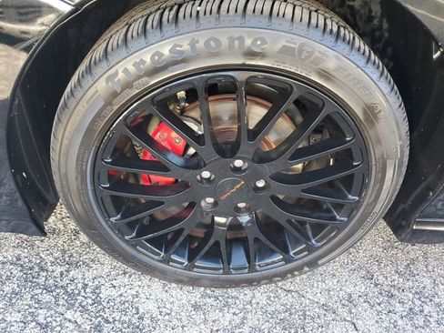 Used 2019 Toyota Camry SE image 6