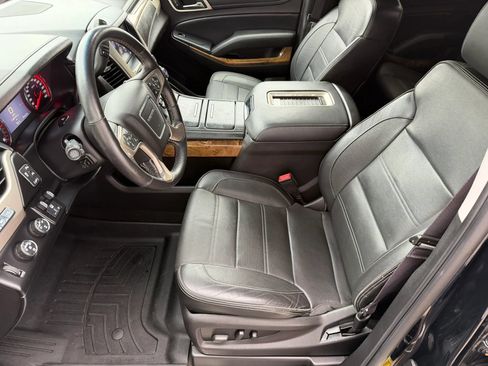 Used 2016 GMC Yukon Denali w/ Open Road Package AWD/4WD image 11