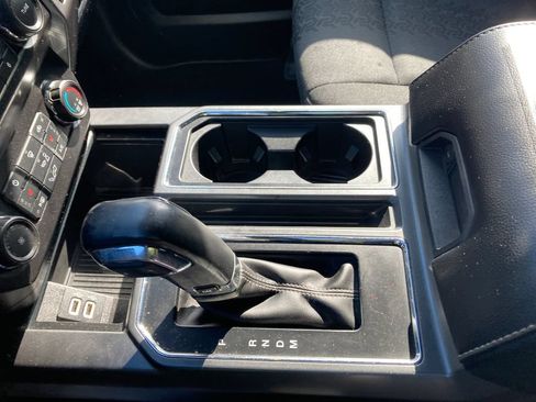 Used 2019 Ford F150 XLT w/ Equipment Group 302A Luxury AWD/4WD image 33