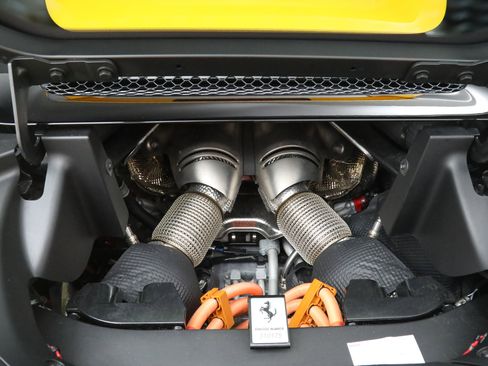 Used 2024 Ferrari 296 GTS image 36