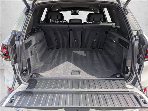 Used 2025 BMW X5 xDrive40i w/ Parking Assistance Package AWD/4WD image 6