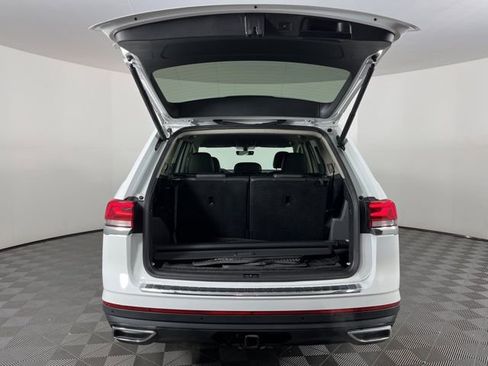 Used 2023 Volkswagen Atlas SE image 50