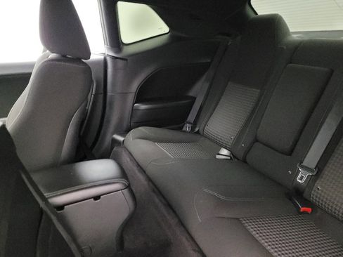 Used 2017 Dodge Challenger R/T w/ Blacktop Package image 18