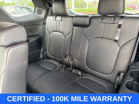 Certified 2025 Honda Pilot Black Edition image 34