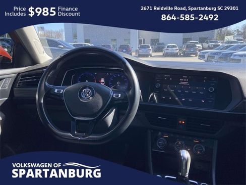 Used 2019 Volkswagen Jetta SEL image 10