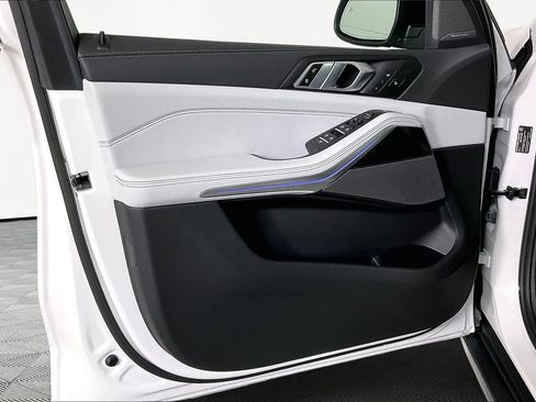 Certified 2026 BMW X5 xDrive40i image 21