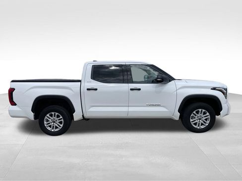 Used 2023 Toyota Tundra SR5 w/ SR5 Convenience Package AWD/4WD image 21