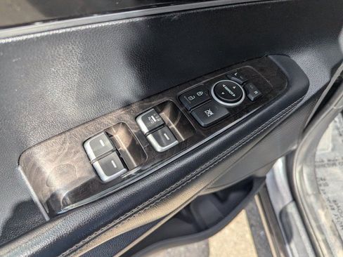 Used 2016 Kia Sorento FWD w/ LX Convenience Package image 10