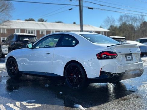 Used 2024 BMW 230i xDrive Coupe w/ Premium Package image 3