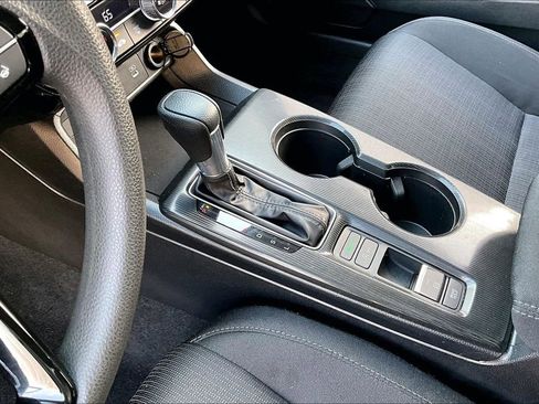 Used 2025 Honda Civic LX image 15