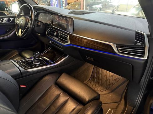 Used 2019 BMW X5 xDrive40i w/ Premium Package AWD/4WD image 12