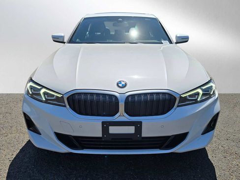 Used 2024 BMW 330i xDrive Sedan w/ Convenience Package image 8