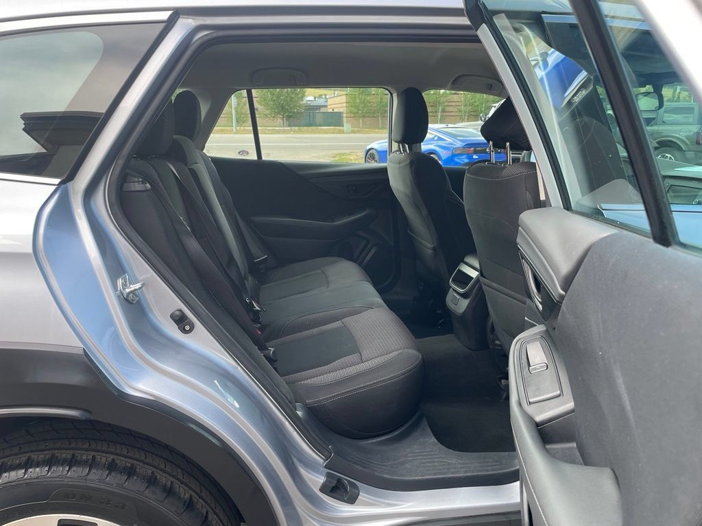 Used 2024 Subaru Outback AWD/4WD image 19