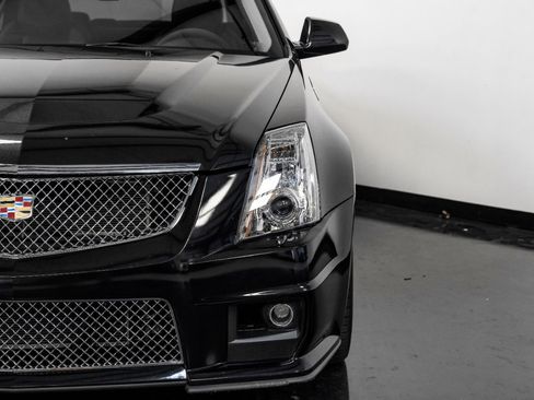 Used 2011 Cadillac CTS V image 55