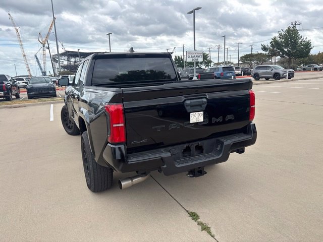Used 2024 Toyota Tacoma SR5 AWD/4WD image 4