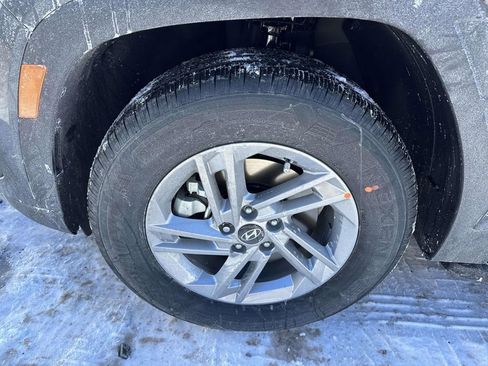 New 2026 Hyundai Tucson SE image 6