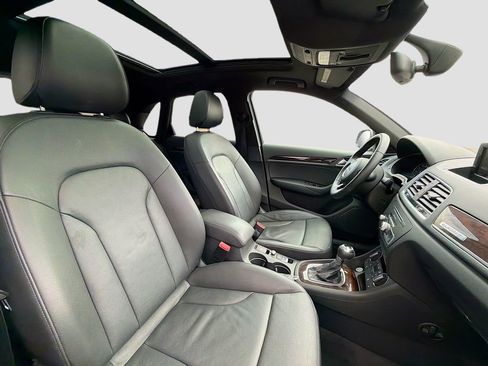 Used 2017 Audi Q3 2.0T Premium Plus w/ Premium Plus Package image 28