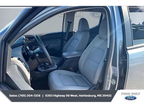 Used 2021 Chevrolet Colorado W/T w/ WT Convenience Package RWD image 19