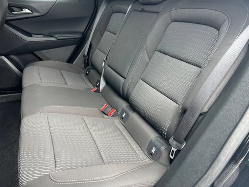 Used 2026 Chevrolet Equinox LT AWD/4WD image 14