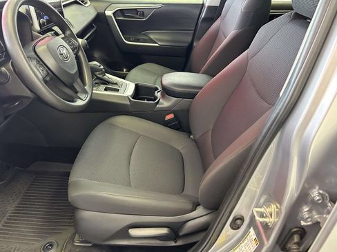 Used 2025 Toyota RAV4 LE FWD image 15