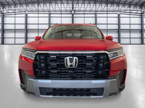 New 2026 Honda Pilot Touring image 10
