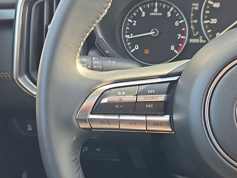 Used 2025 MAZDA CX-50 AWD 2.5 S w/ Premium Plus Pkg image 19