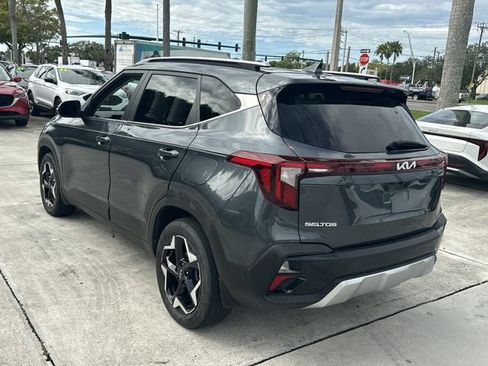 Certified 2024 Kia Seltos EX FWD image 8