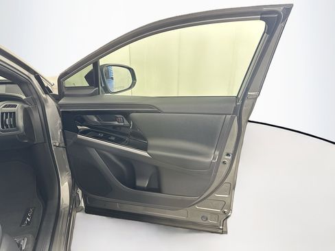 Used 2023 Toyota bZ4X XLE w/ Weather Package FWD image 32