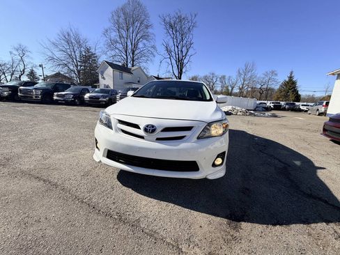 Used 2012 Toyota Corolla S image 12