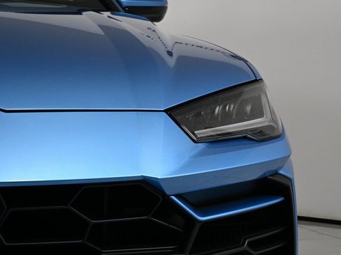 Used 2022 Lamborghini Urus image 46