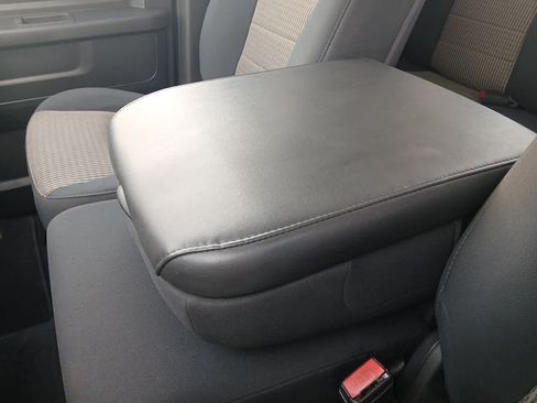 Used 2012 RAM 1500 Express RWD image 38