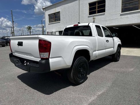 Used 2022 Toyota Tacoma SR RWD image 6