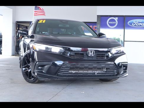 Used 2022 Honda Civic Sport image 1
