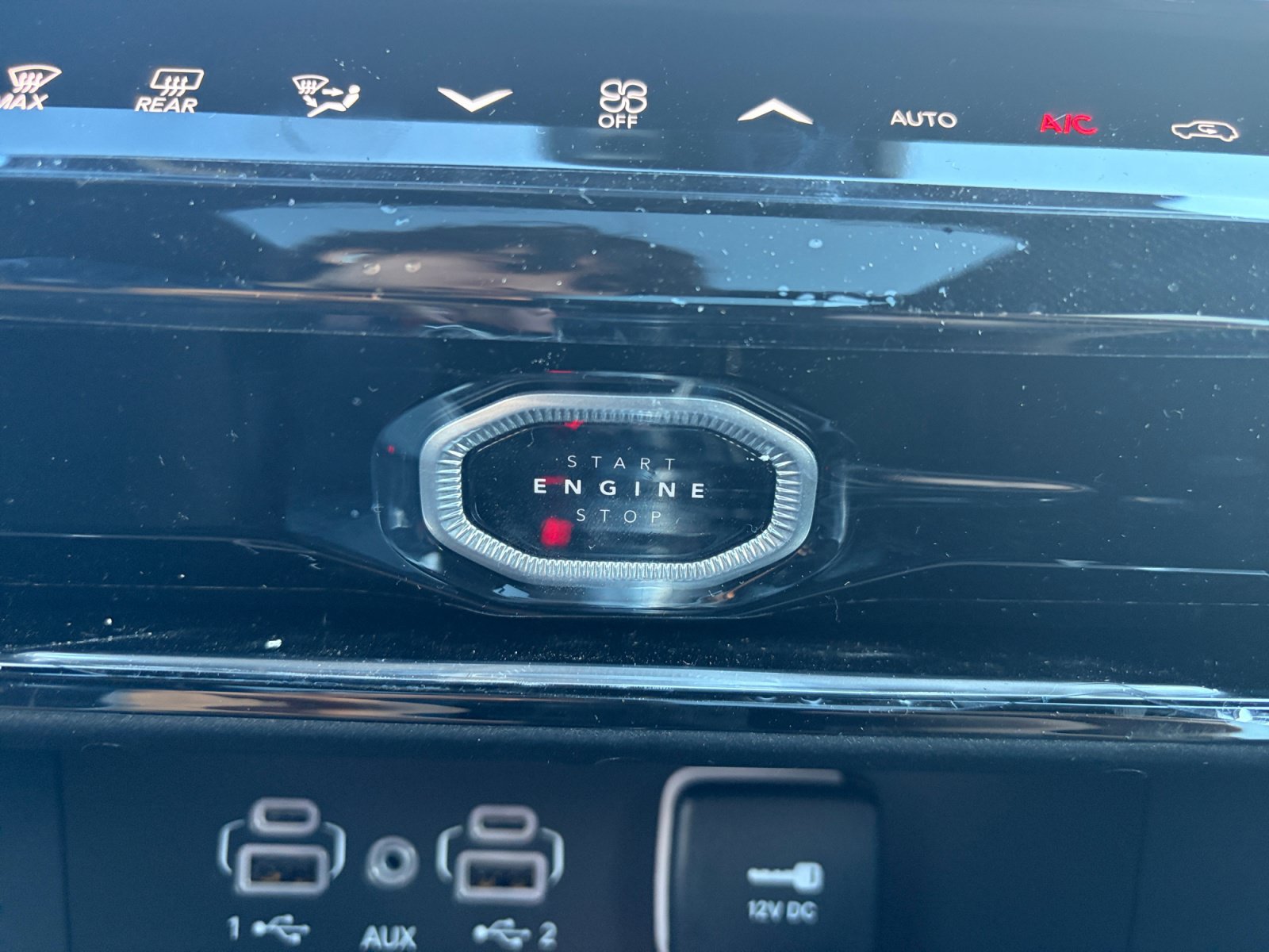 New 2027 Jeep Grand Cherokee Limited AWD/4WD image 21