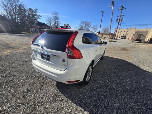 Used 2016 Volvo XC60 T6 Platinum image 6