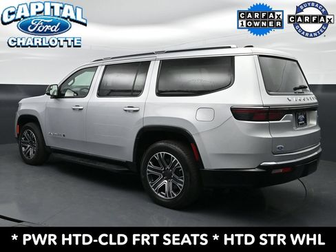 Used 2024 Jeep Wagoneer Series II w/ Flexible Seating Group RWD image 5
