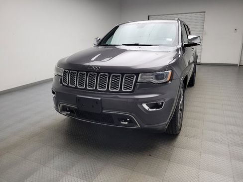 Used 2017 Jeep Grand Cherokee Overland AWD/4WD image 15