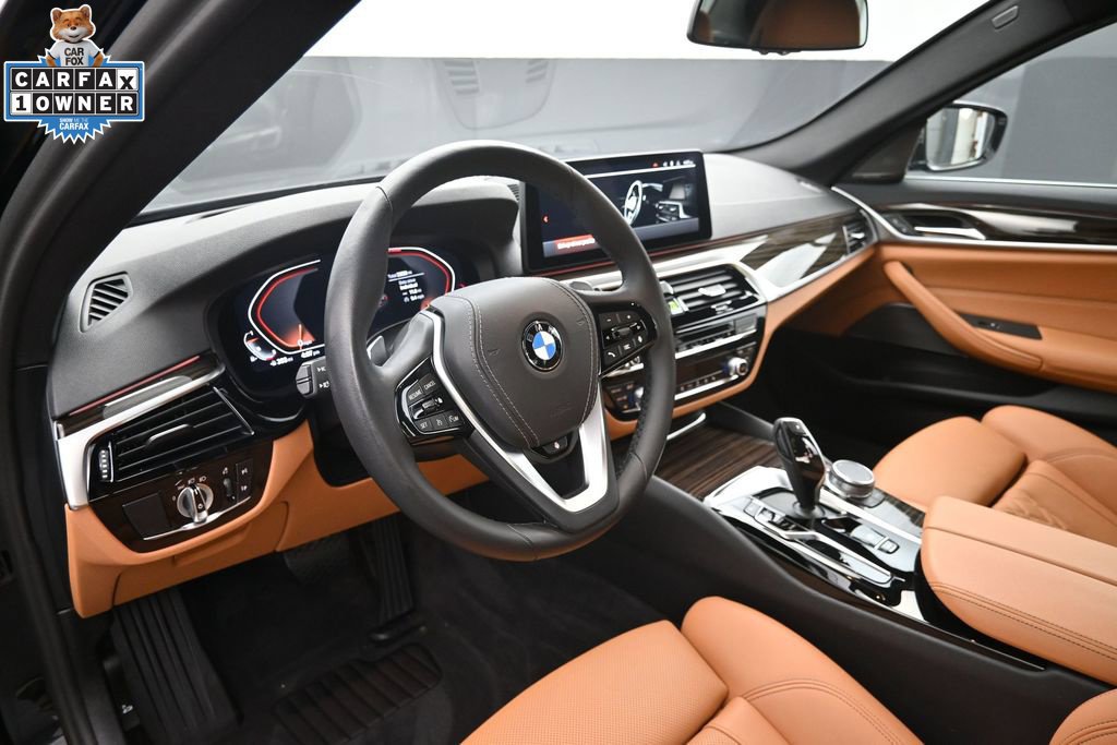 Certified 2023 BMW 530i w/ Premium Package RWD image 11