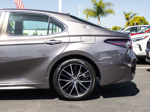 Certified 2023 Toyota Camry SE w/ Protection Package (Q2) (TMS) FWD image 6