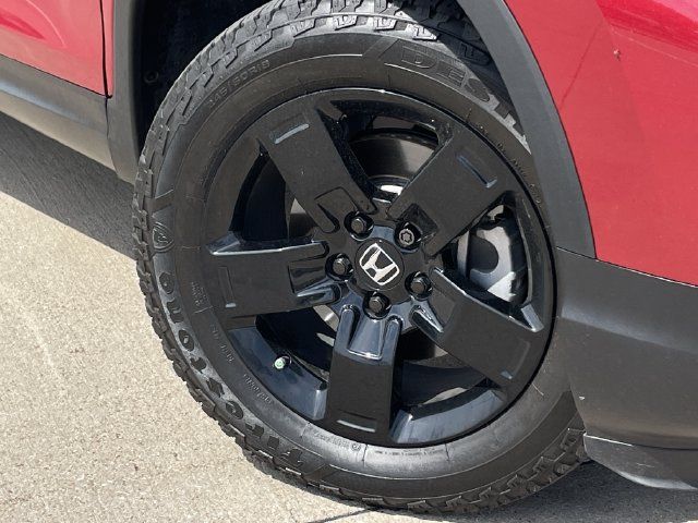 Used 2025 Honda Ridgeline Black Edition image 8