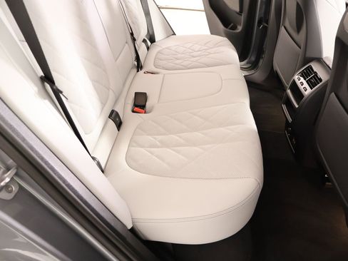 New 2026 BMW X5 xDrive40i AWD/4WD image 14