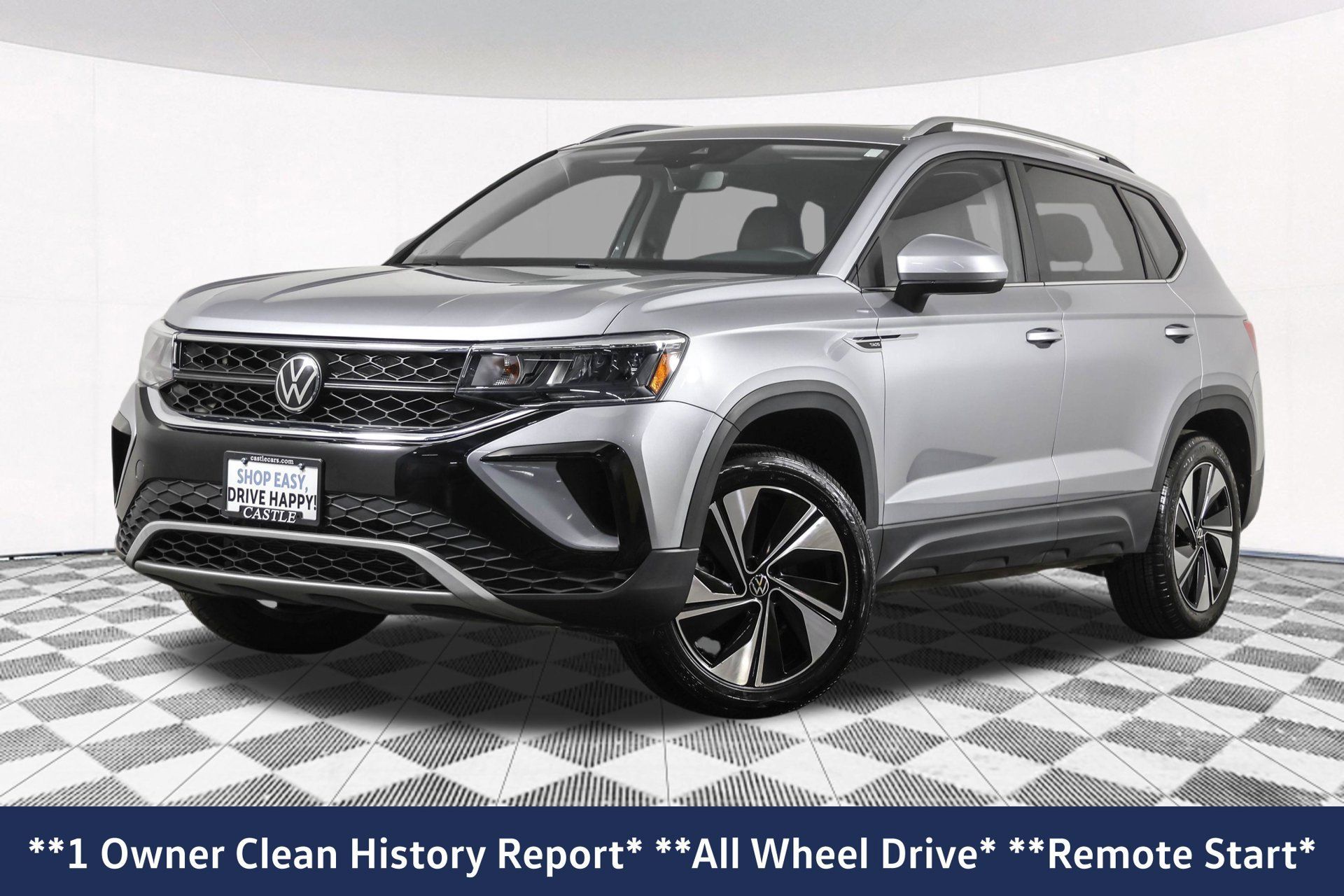 Used 2024 Volkswagen Taos SE AWD/4WD image 2