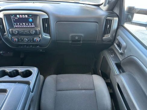 Used 2017 Chevrolet Silverado 1500 LT w/ All Star Edition image 11