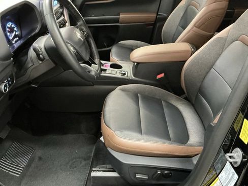 Used 2023 Ford Bronco Sport Outer Banks w/ Tech Package image 13