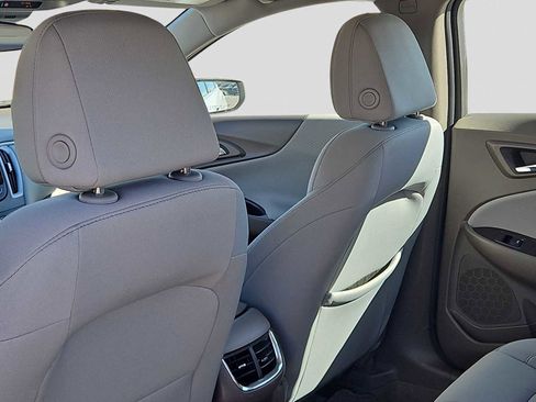 Used 2024 Chevrolet Malibu LT image 16
