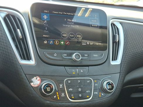 Used 2023 Chevrolet Malibu LT image 27