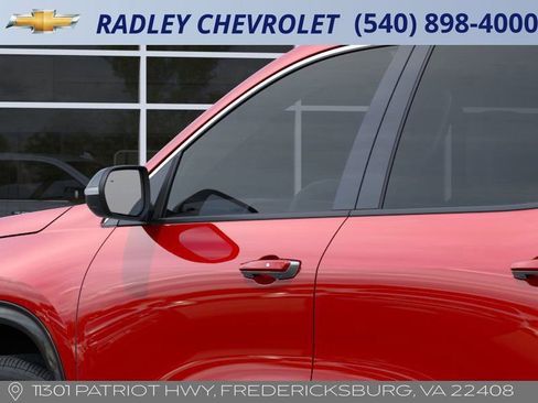 New 2026 Chevrolet Traverse High Country image 12