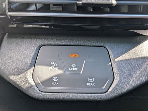 New 2025 Volkswagen ID.4 Pro S image 24